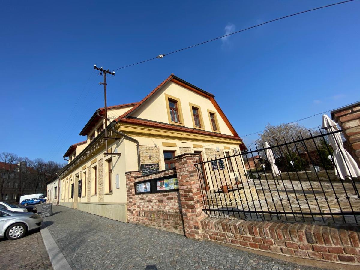 Penzion Lacasa Vysoké Mýto Zewnętrze zdjęcie